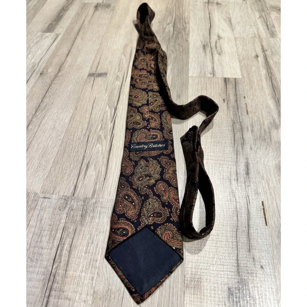 Country Britches Woven Navy/Gold/Red/Green Paisley Pointed Classic Men's Tie